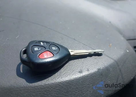 2009 Toyota Camry Le z USA, uszkodzony, nr VIN 4T1BE46K79U277871